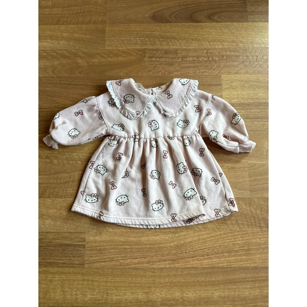 Hello Kitty H&M Sweater with peter pan ruffle collar